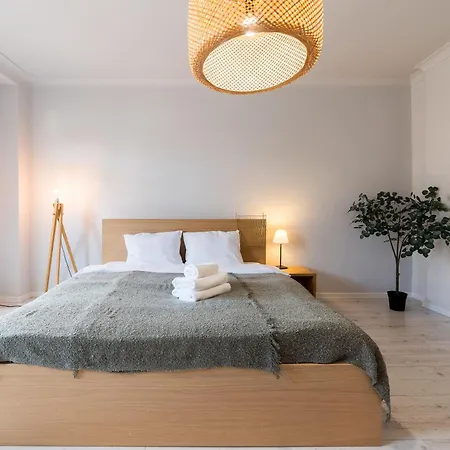 Apartment Glogowska Spacious Poznan