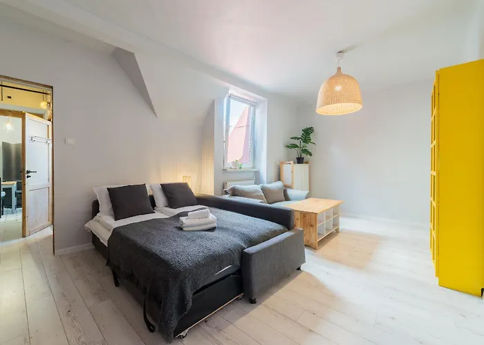 Glogowska Spacious By Bookinghost * Poznan