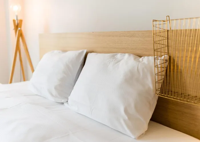 Glogowska Spacious By Bookinghost