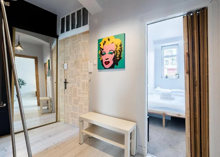 Apartment Glogowska Spacious By Bookinghost Poznan