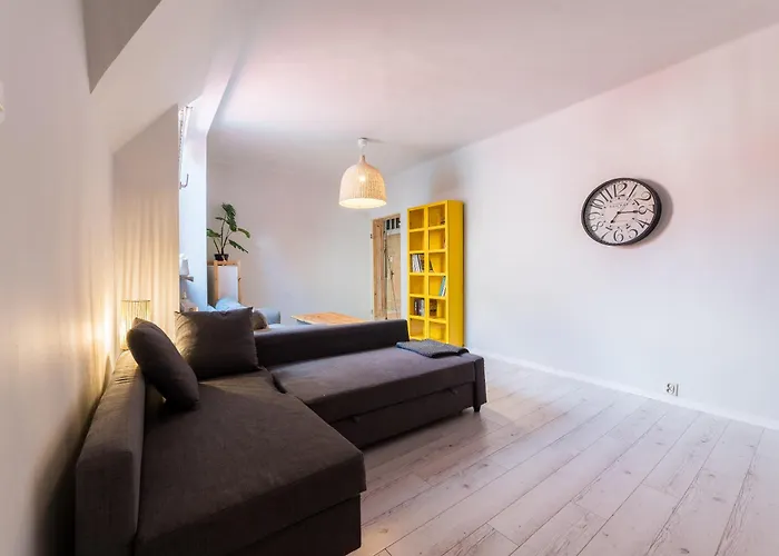 Glogowska Spacious By Bookinghost Poznan